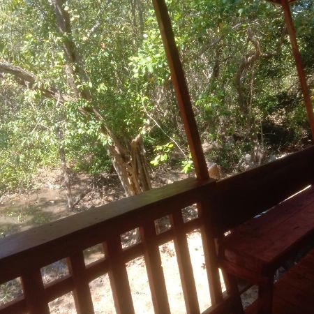 9Sathanee Ko Lanta Esterno foto